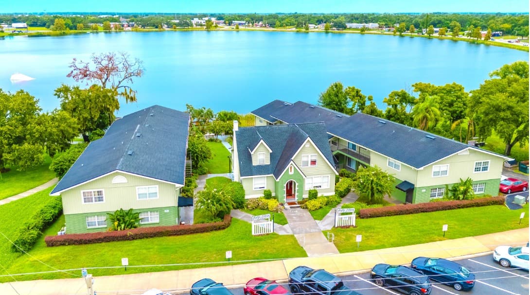 Lake Silver Apartments